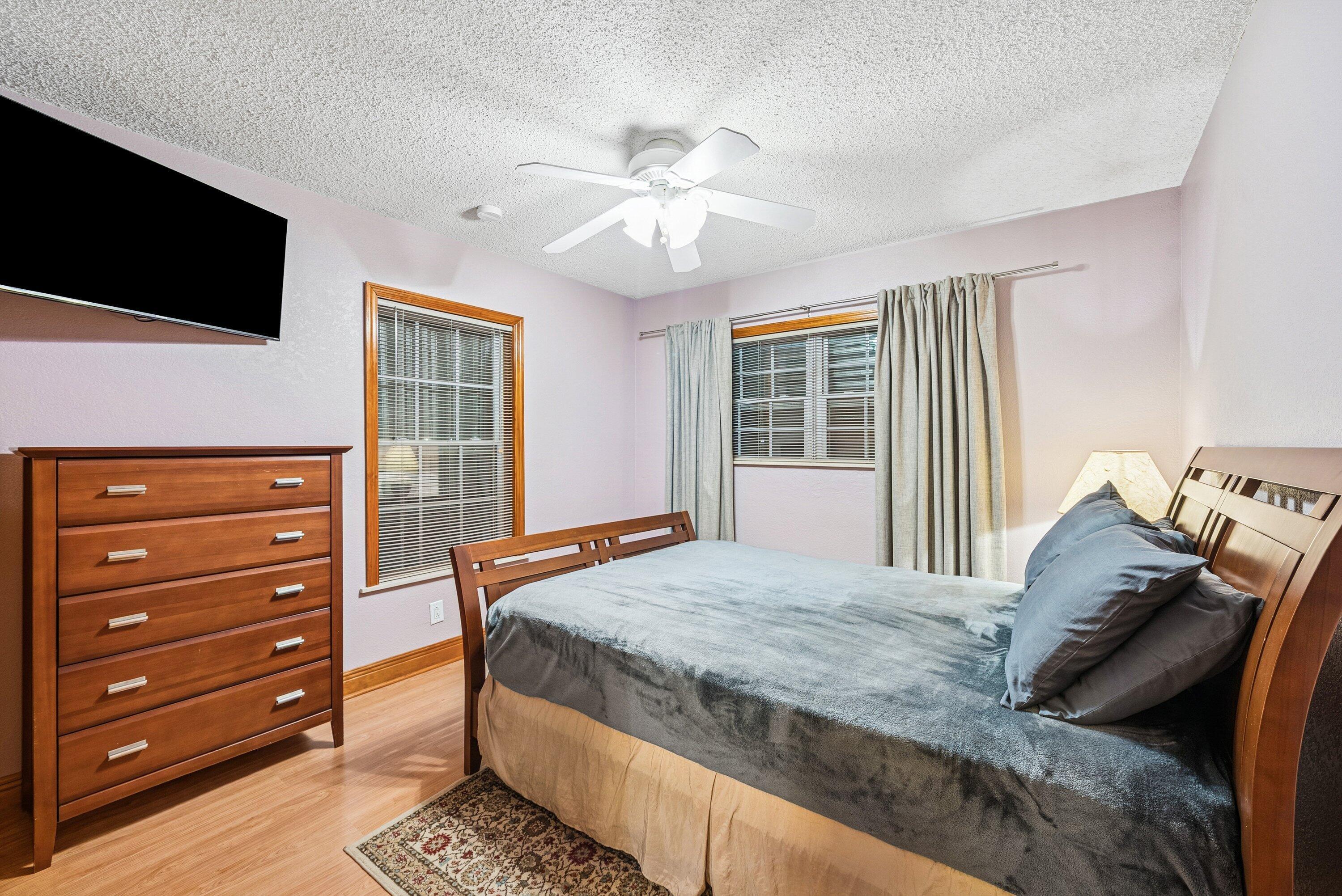 DELRAY SHORES FIRST ADD IN - Residential