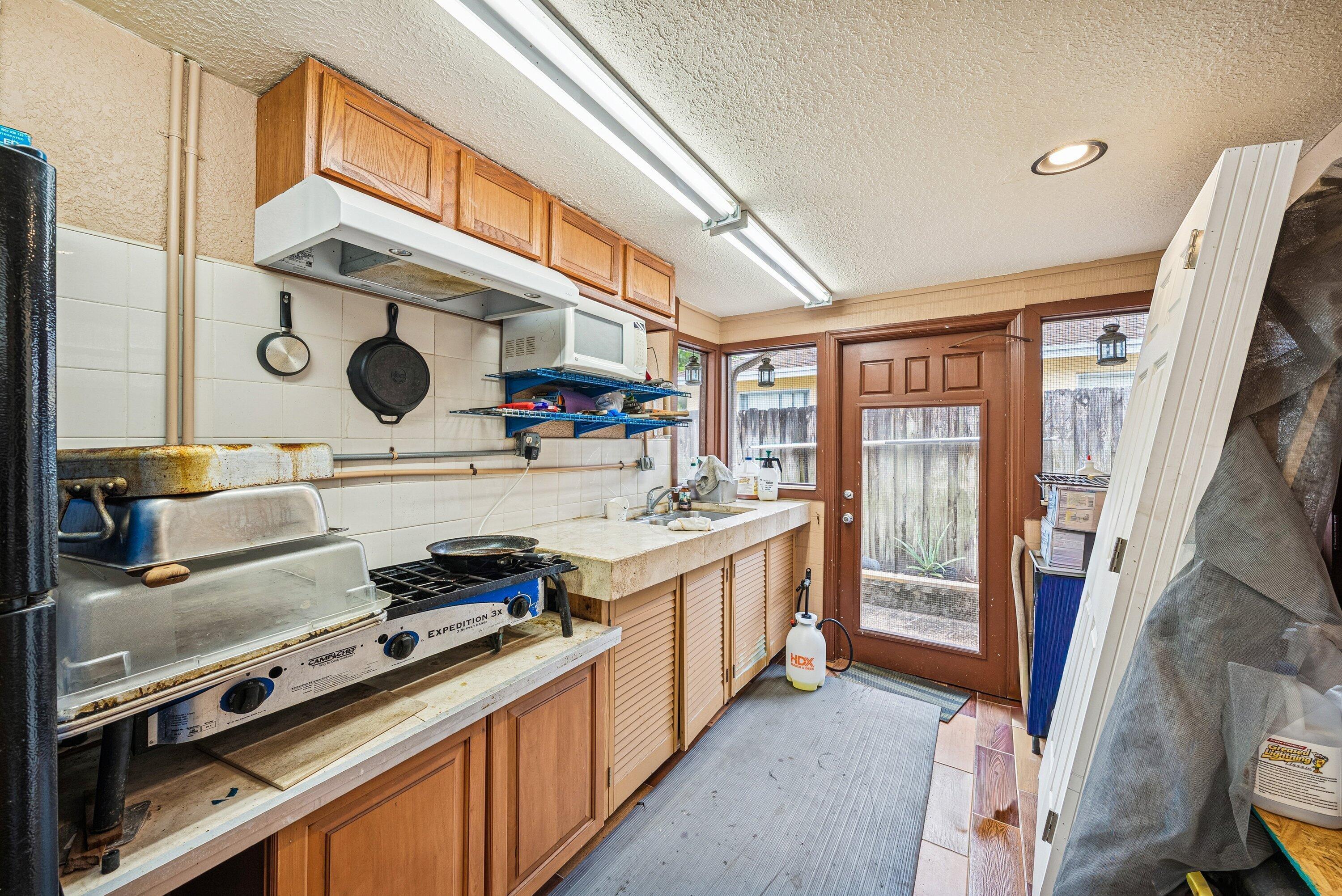 DELRAY SHORES FIRST ADD IN - Residential