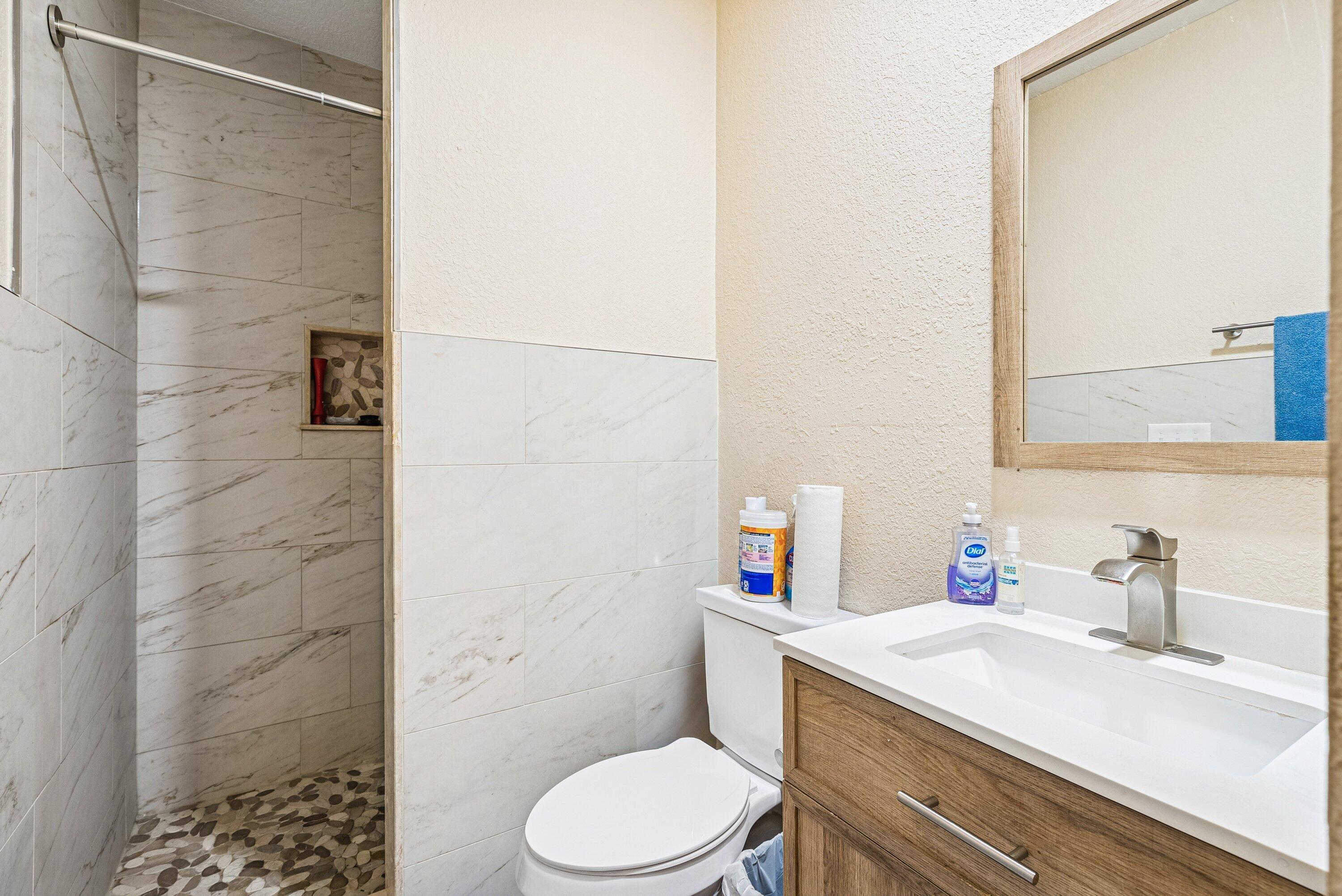 DELRAY SHORES FIRST ADD IN - Residential