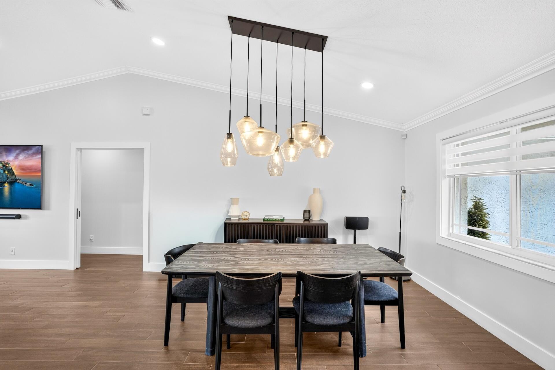 CYPRESS RUN - Residential