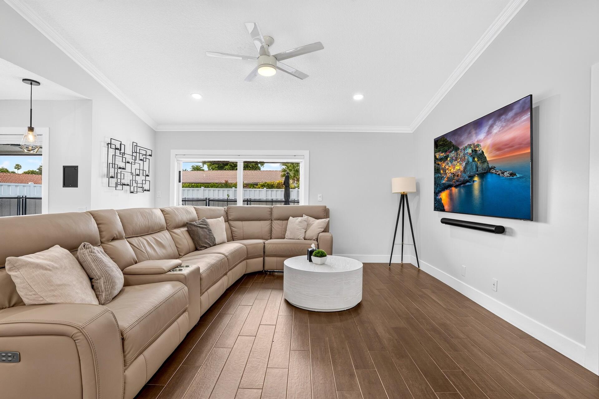 CYPRESS RUN - Residential