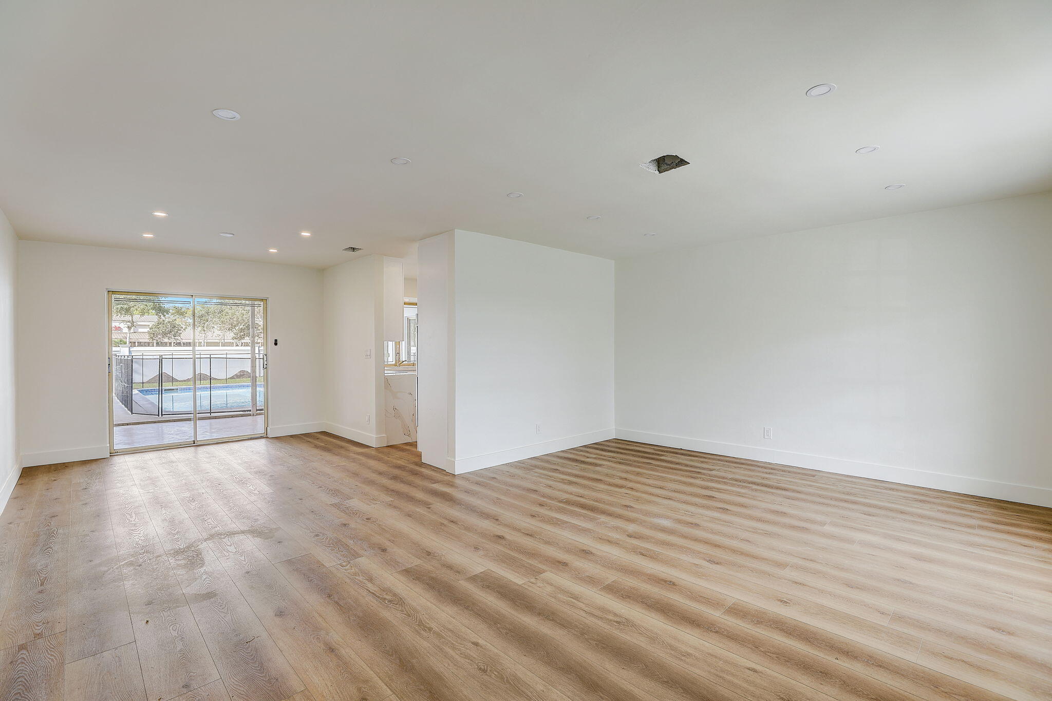 HOLLYWOOD HILLS NORTH SEC ONE - Residential