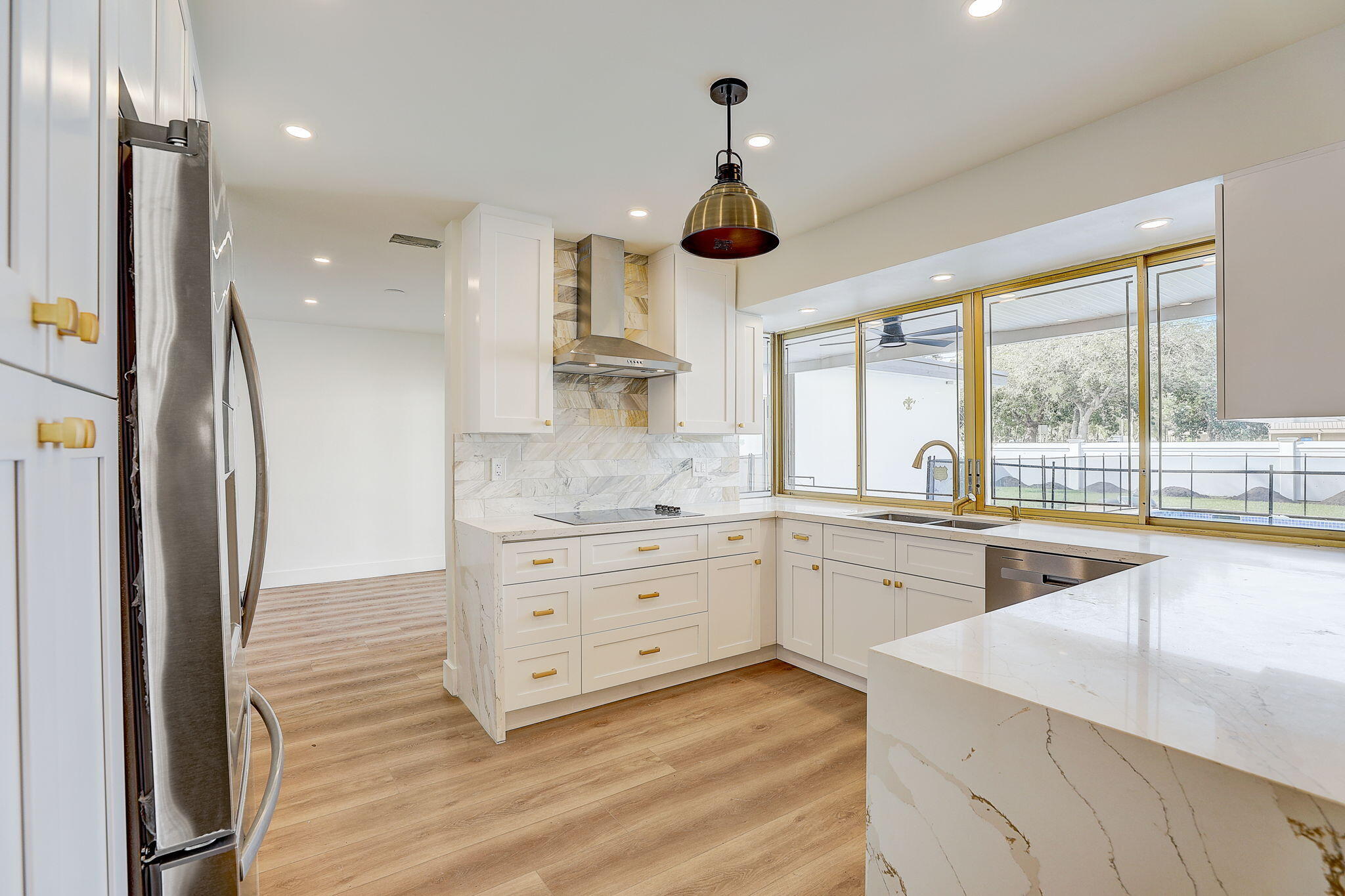 HOLLYWOOD HILLS NORTH SEC ONE - Residential