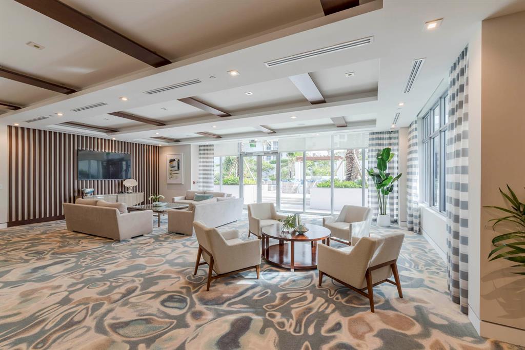 5000 North Ocean - Residential