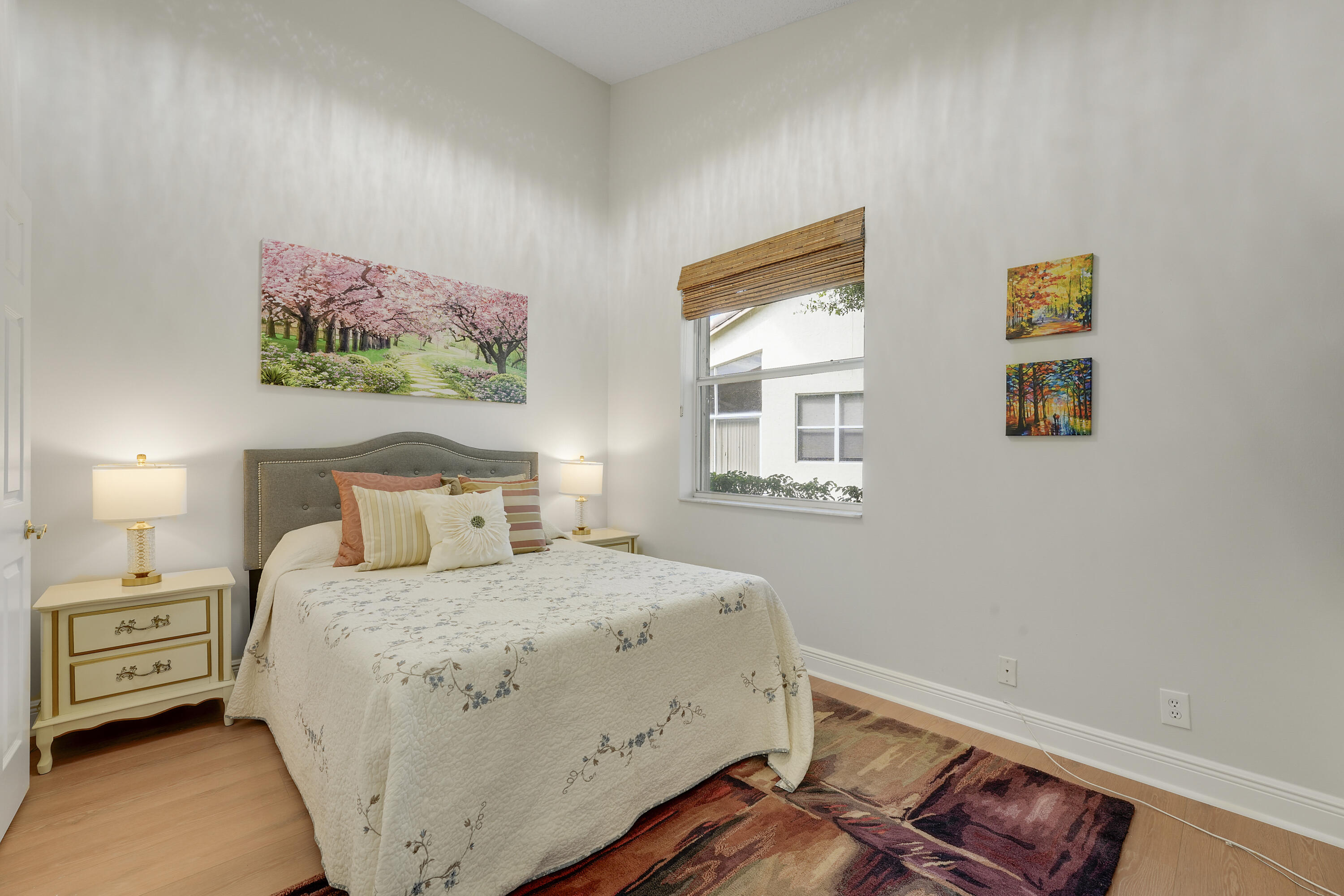ABERDEEN 14 - Residential
