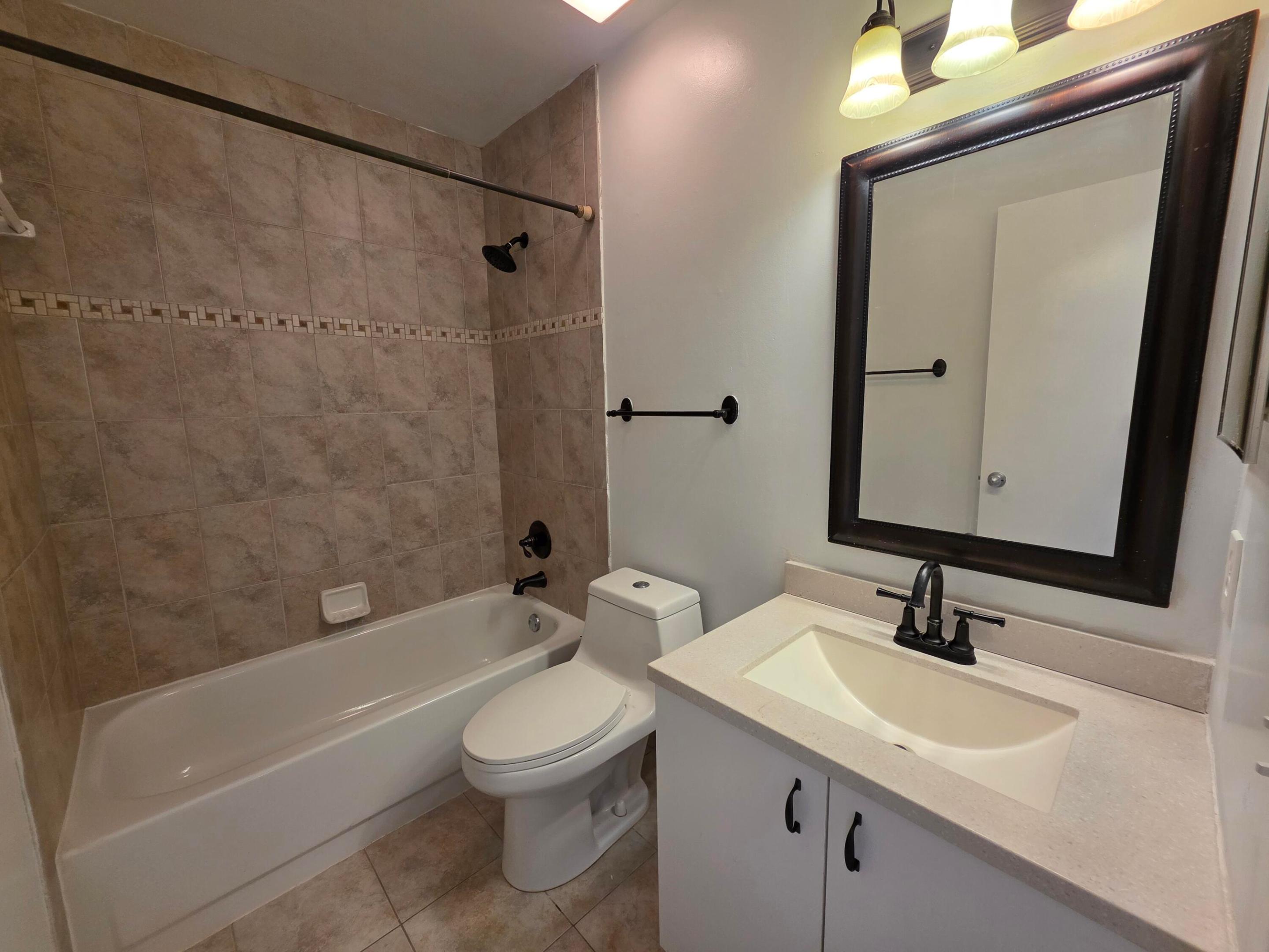 BEN ASH PLAT - Residential Lease