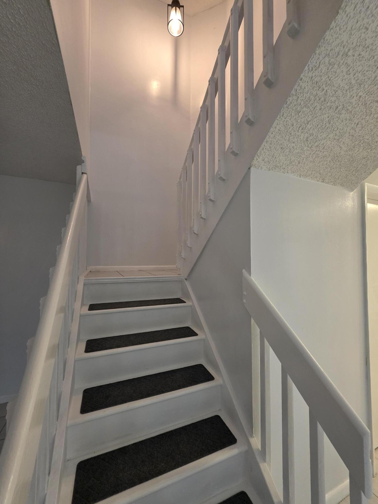BEN ASH PLAT - Residential Lease