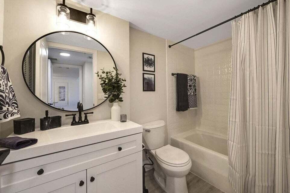 SEA RANCH CLUB OF BOCA II CONDO - Residential Lease