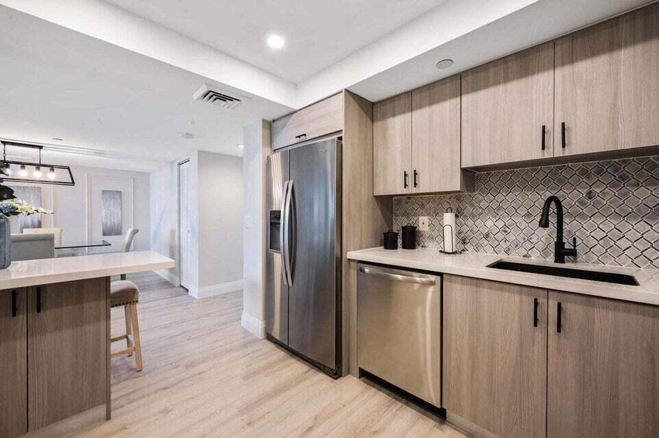 SEA RANCH CLUB OF BOCA II CONDO - Residential Lease