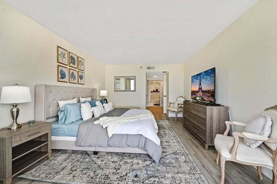 SEA RANCH CLUB OF BOCA II CONDO - Residential Lease