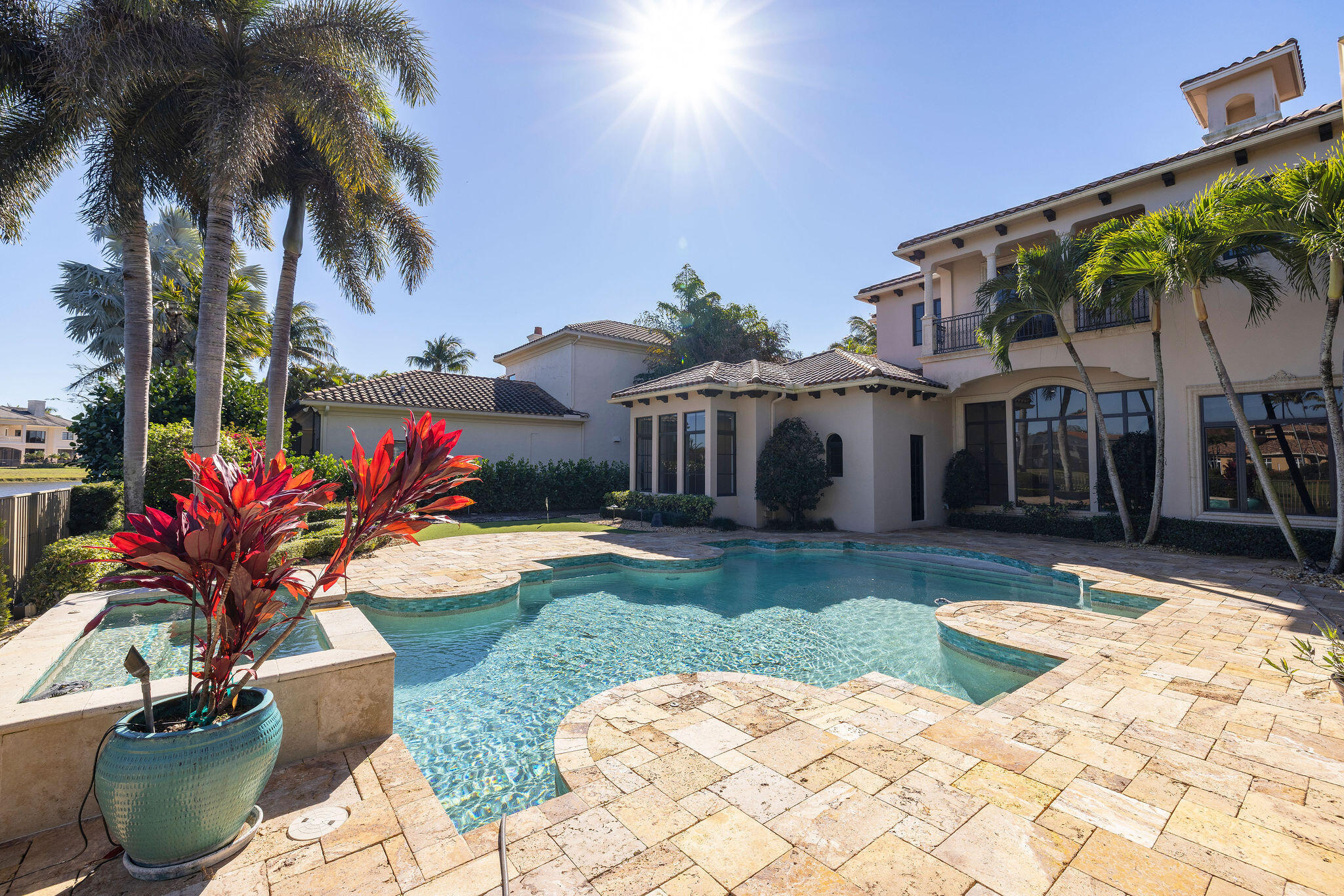 THE OAKS - Residential