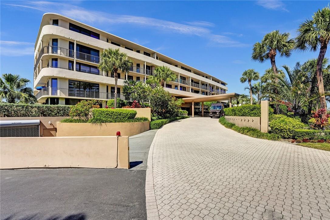 Mayfair of Boca Raton - Residential