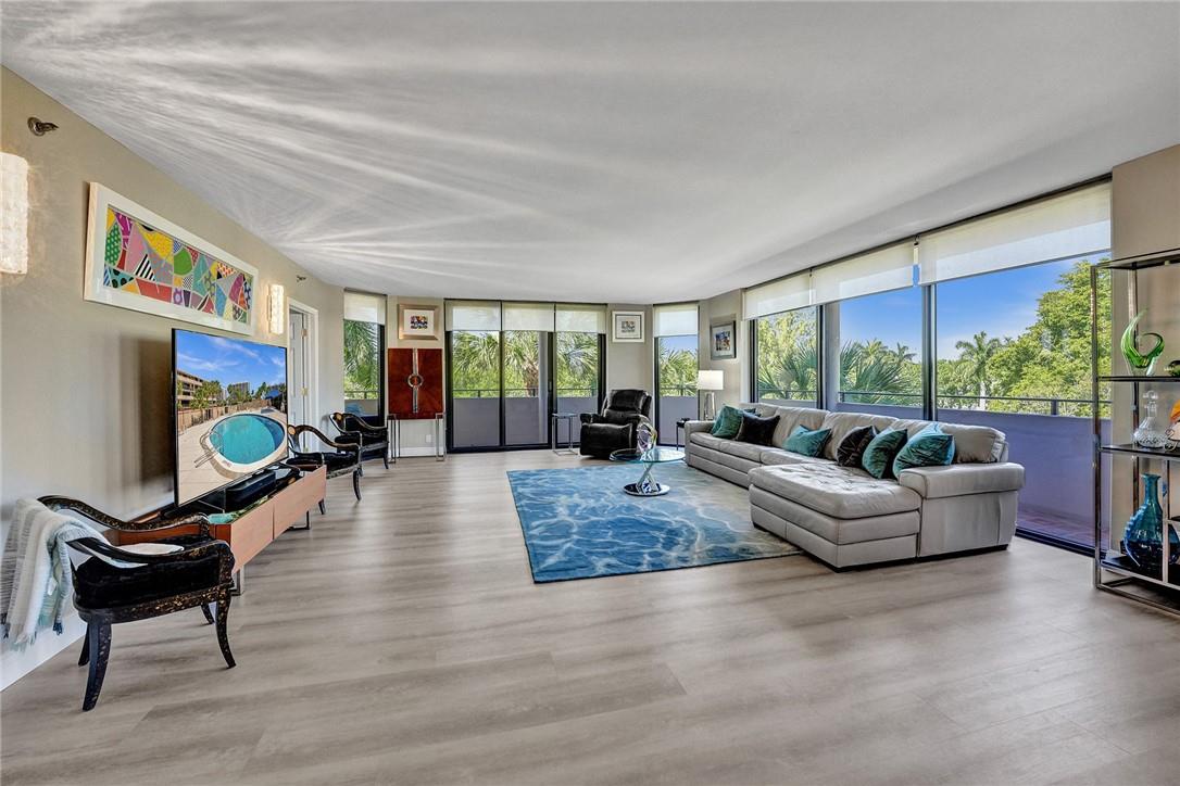 Mayfair of Boca Raton - Residential