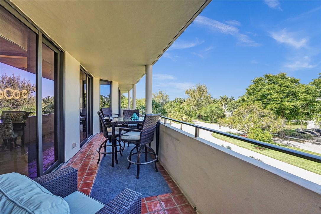Mayfair of Boca Raton - Residential