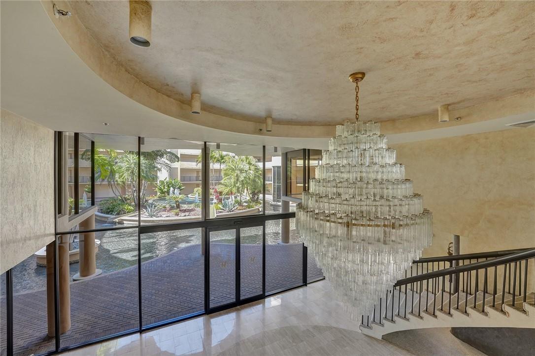 Mayfair of Boca Raton - Residential