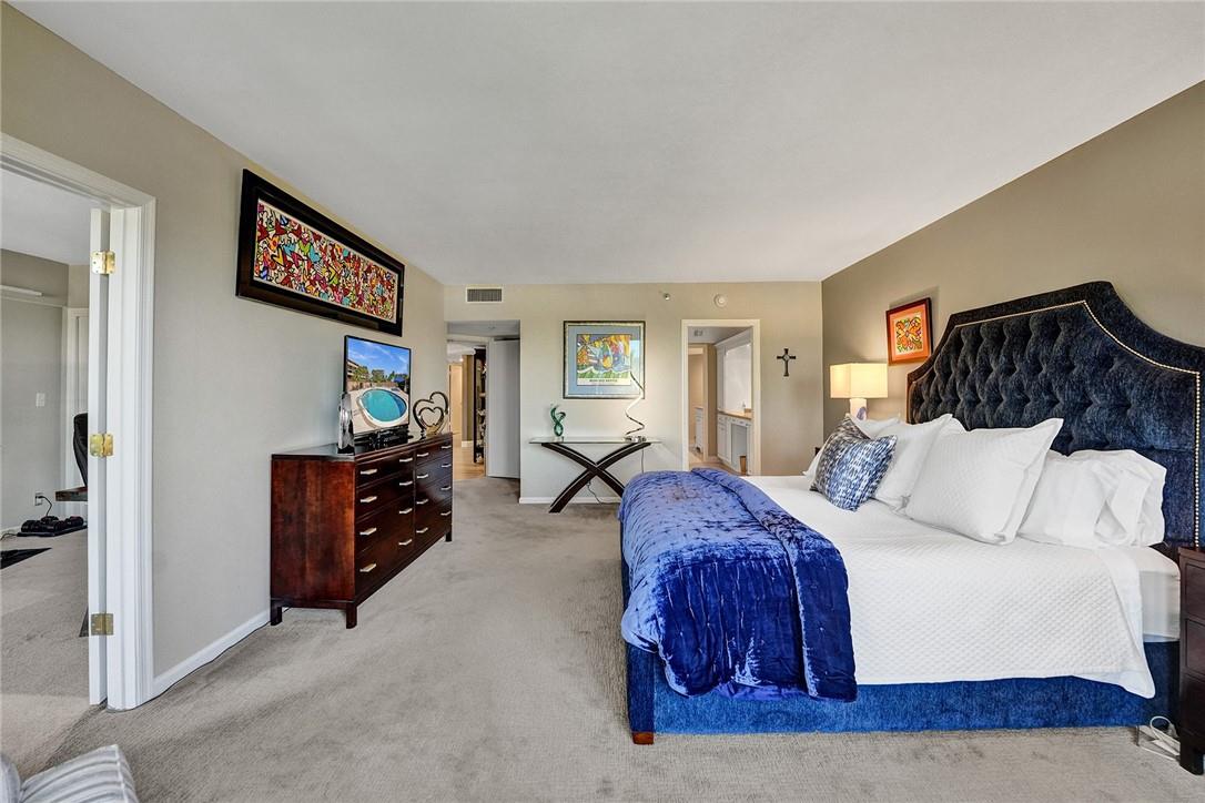 Mayfair of Boca Raton - Residential