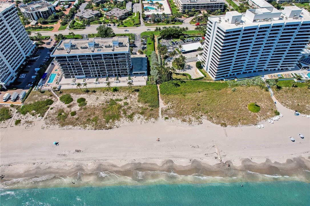 Mayfair of Boca Raton - Residential