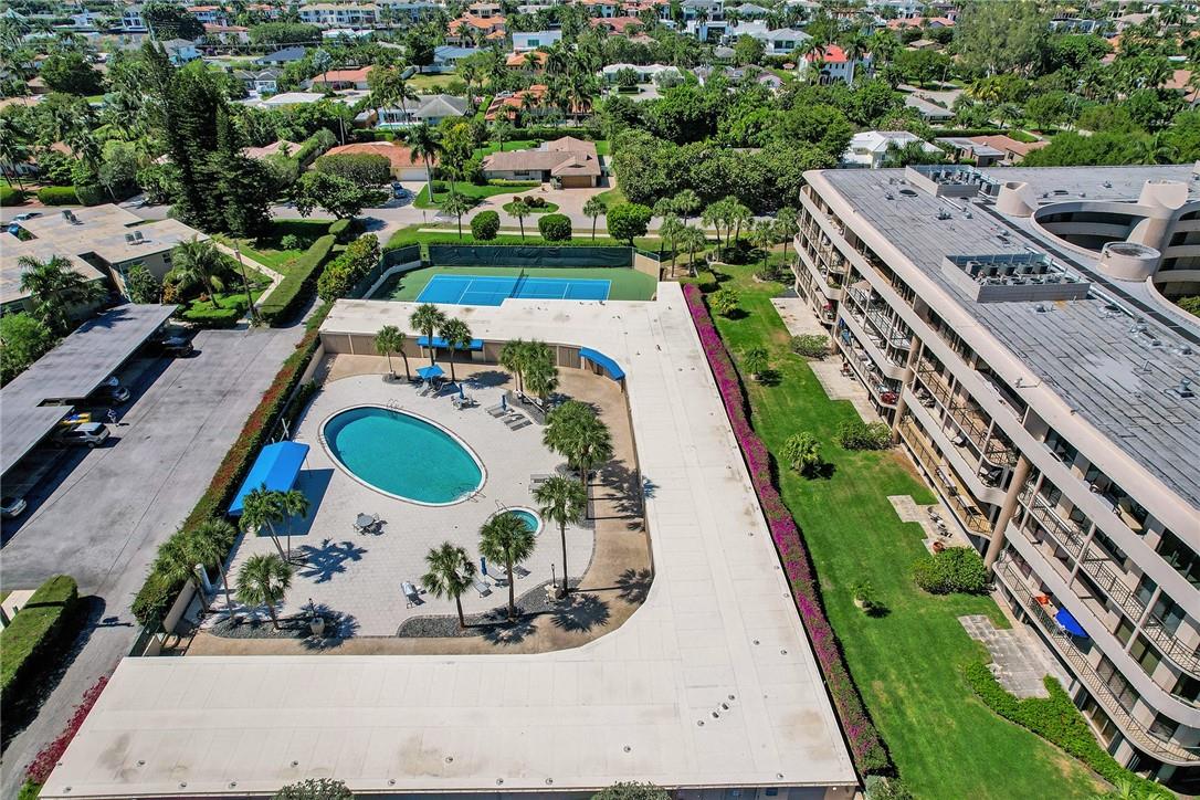 Mayfair of Boca Raton - Residential