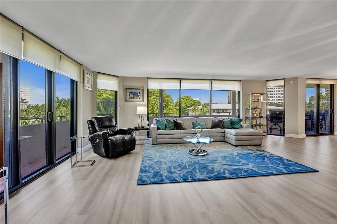 Mayfair of Boca Raton - Residential