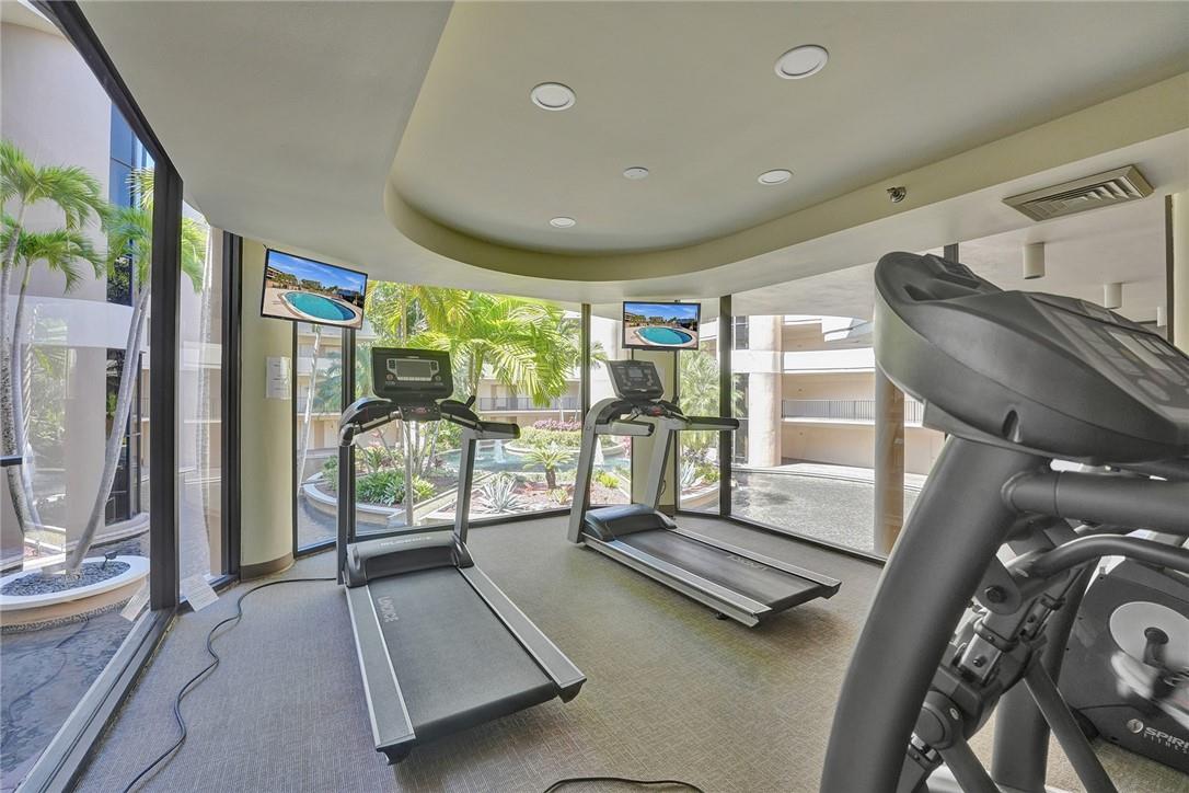 Mayfair of Boca Raton - Residential