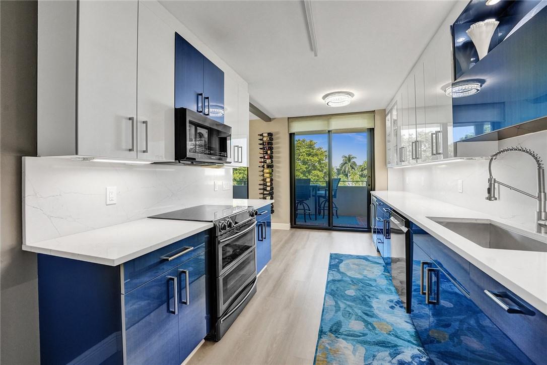 Mayfair of Boca Raton - Residential