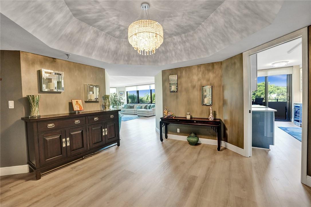 Mayfair of Boca Raton - Residential