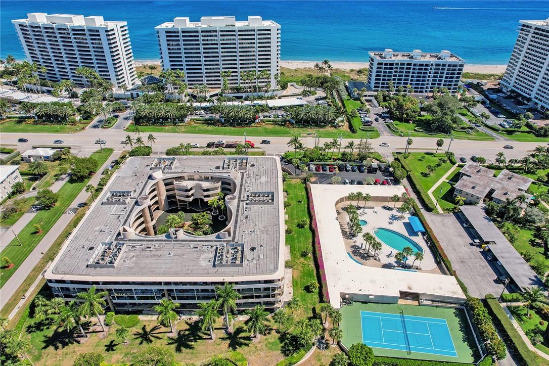 Mayfair of Boca Raton - Residential
