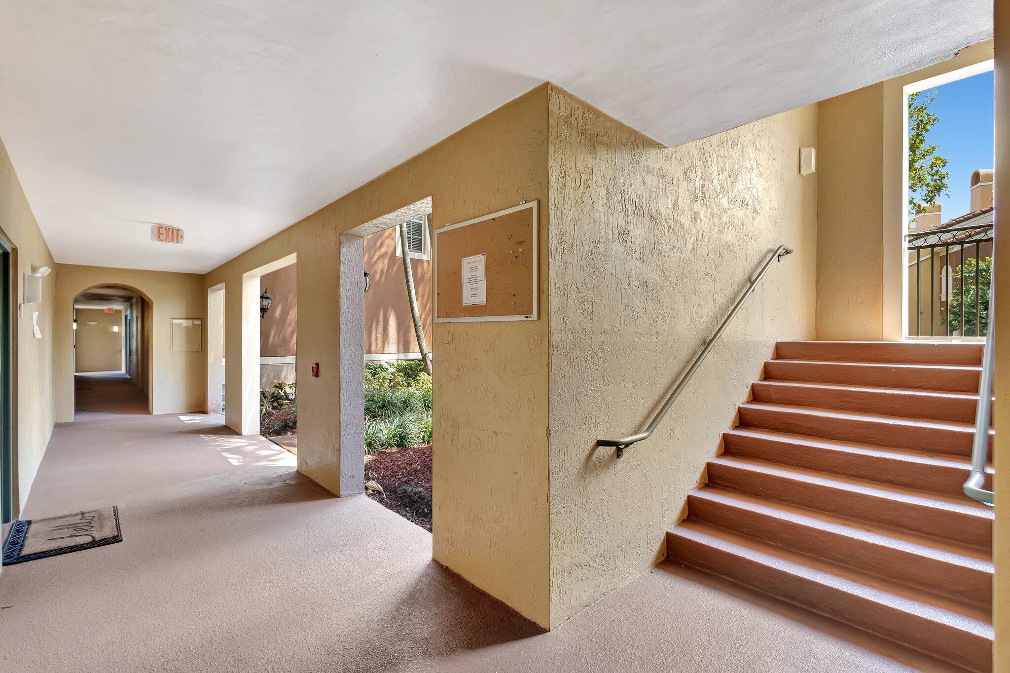 ST ANDREWS AT POLO CLUB CONDO - Residential