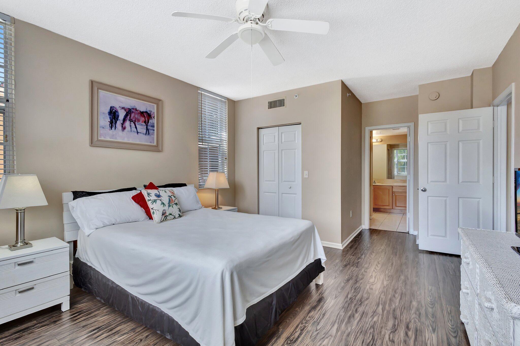 ST ANDREWS AT POLO CLUB CONDO - Residential