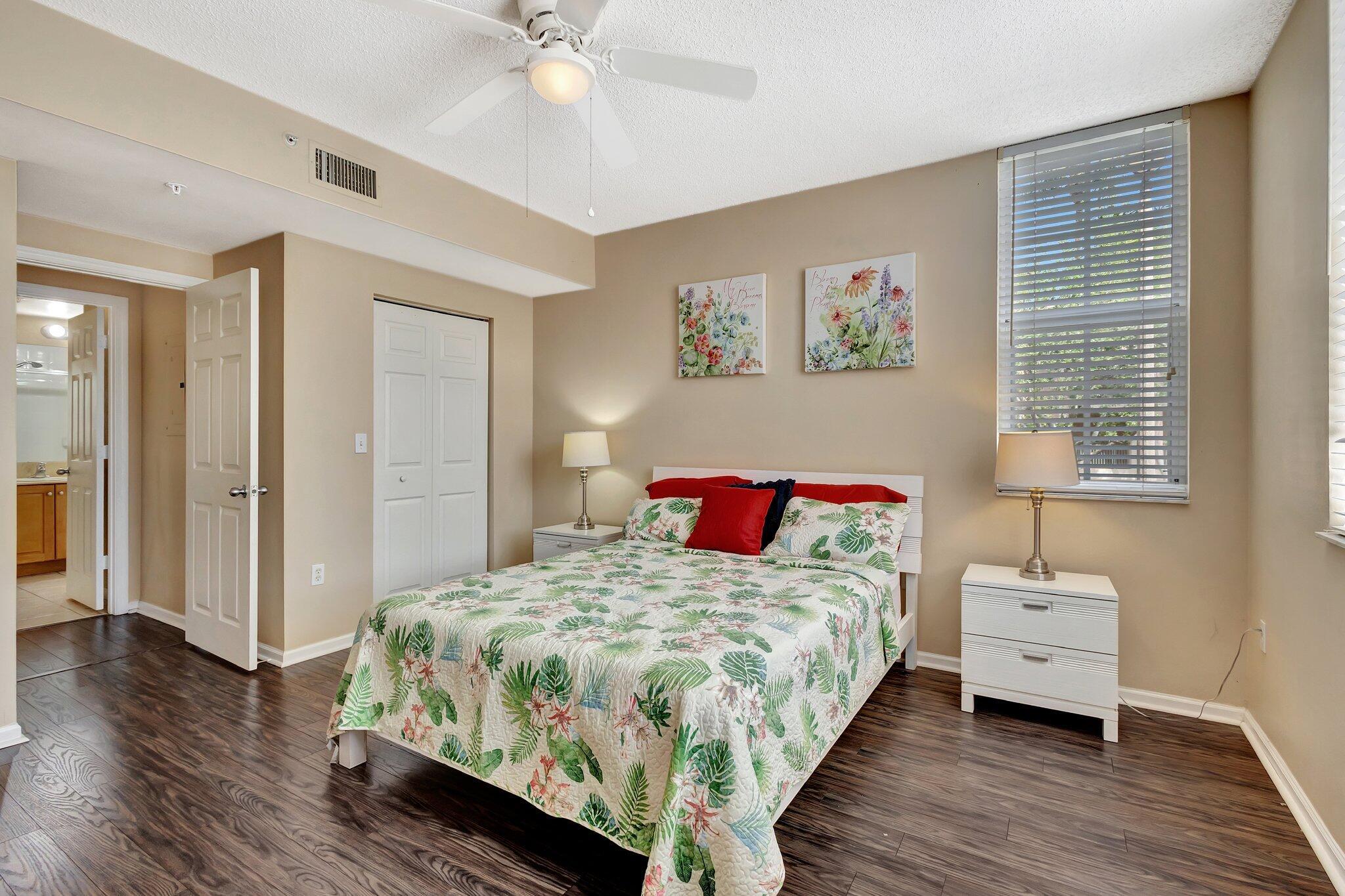 ST ANDREWS AT POLO CLUB CONDO - Residential