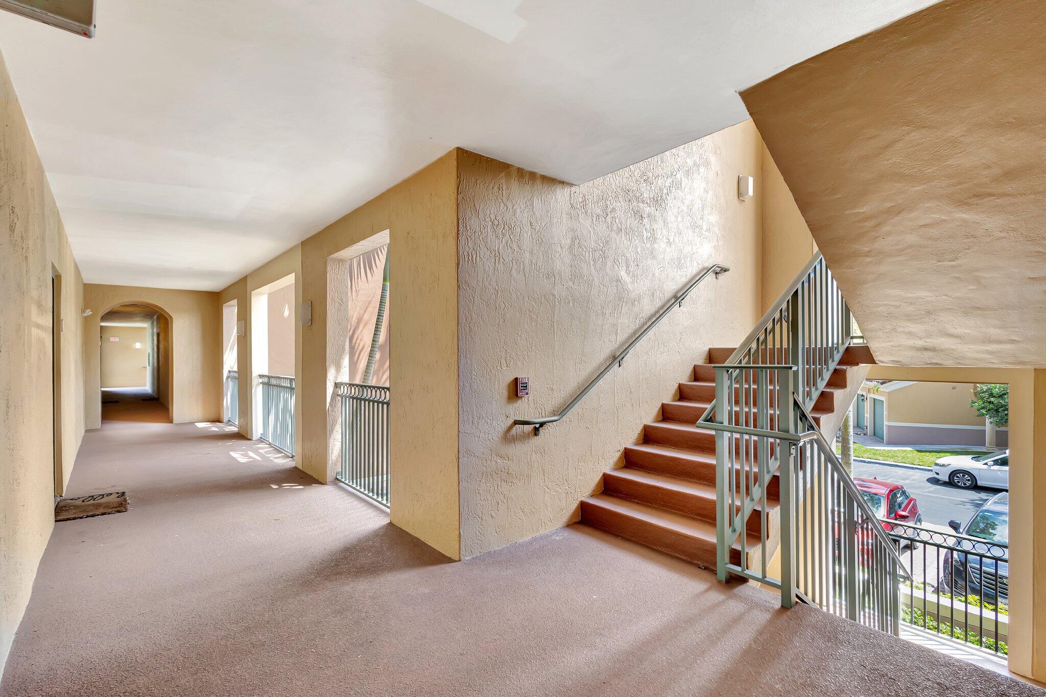 ST ANDREWS AT POLO CLUB CONDO - Residential