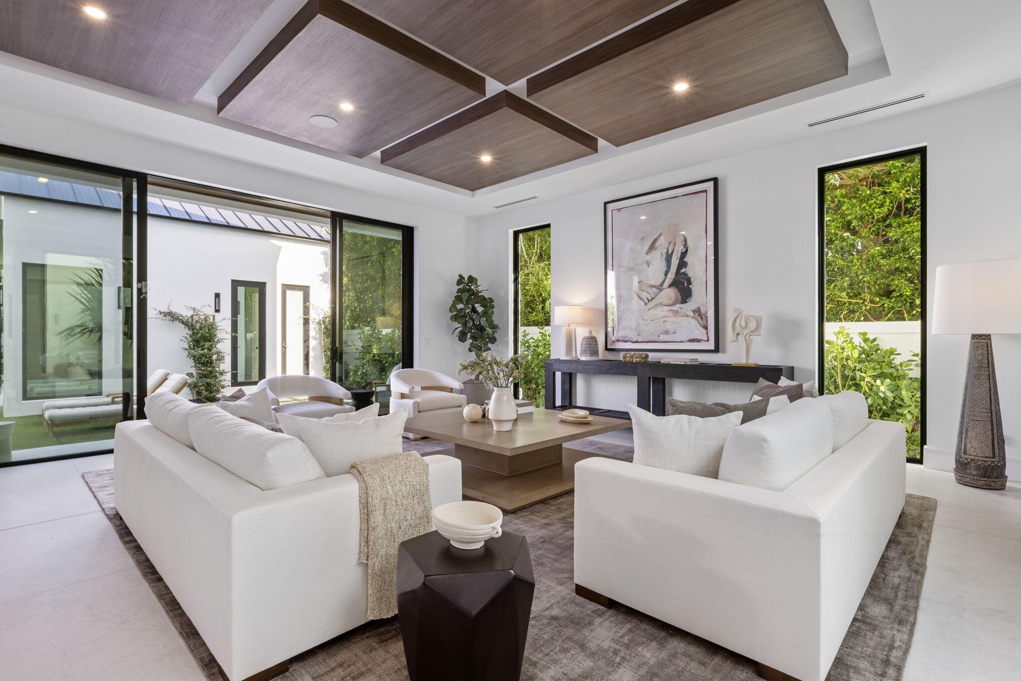 LAKEWOOD WPB IN - Residential