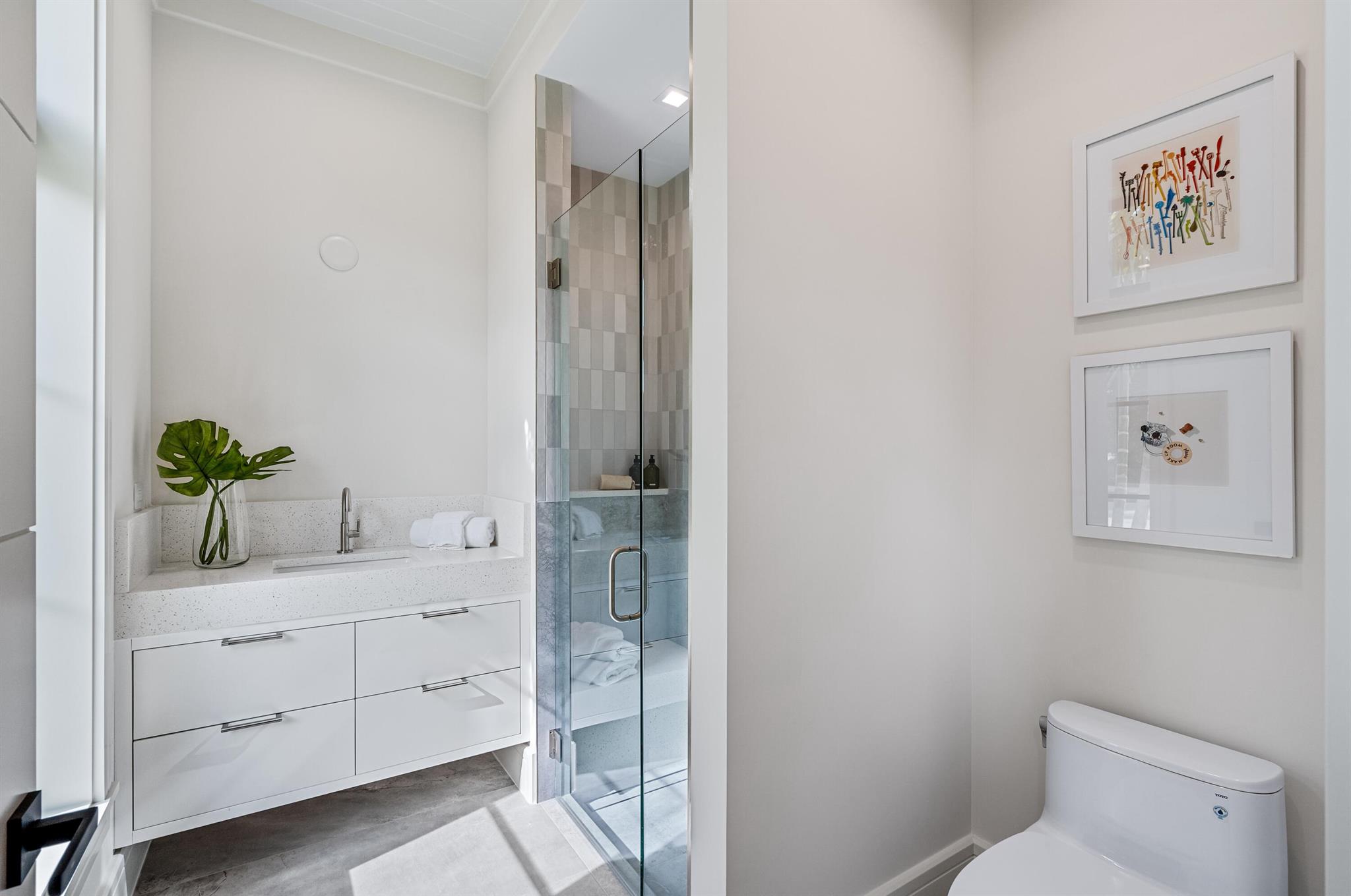LAKEVIEW HEIGHTS UNIT 1 DELRAY - Residential