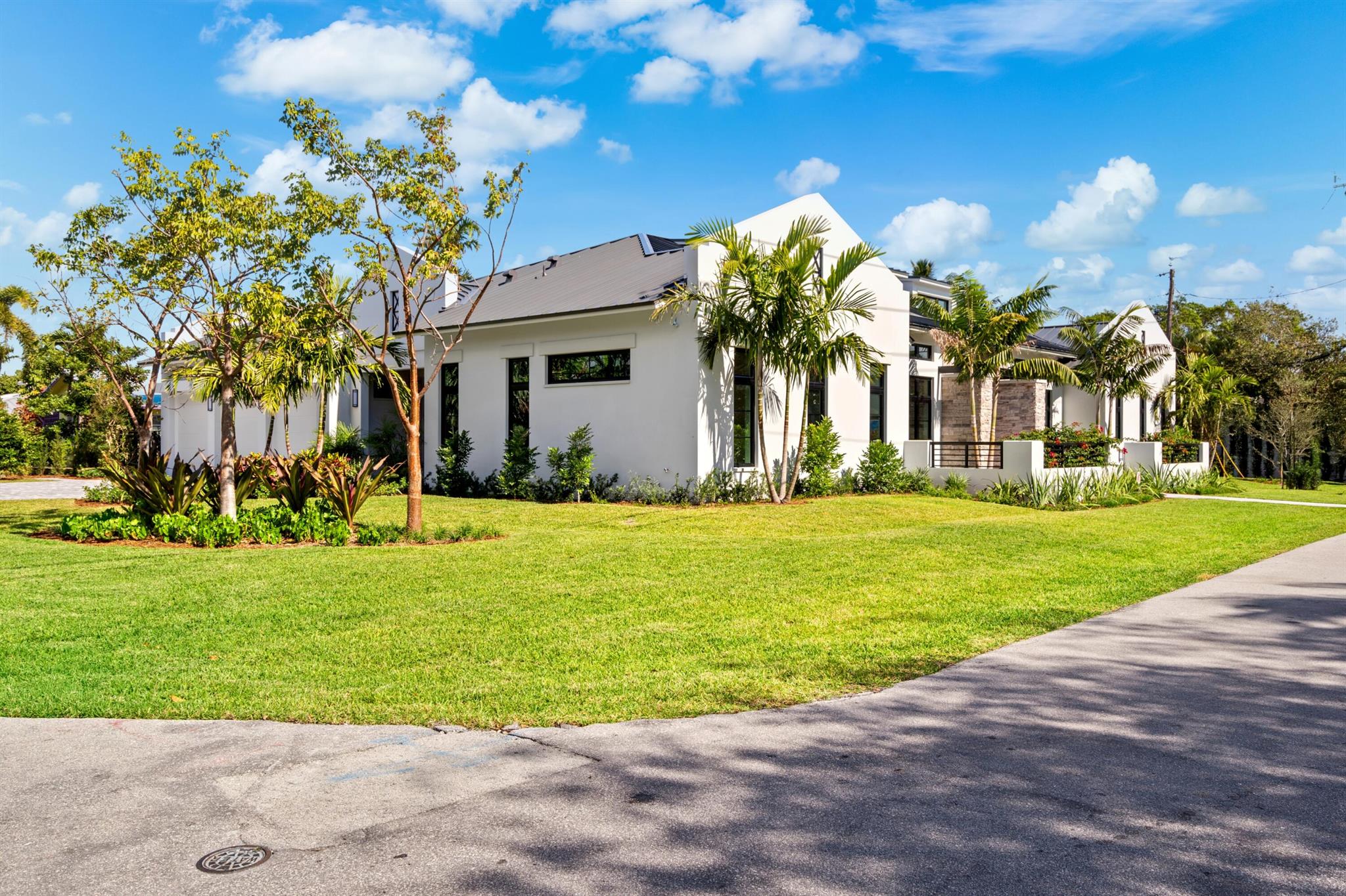 LAKEVIEW HEIGHTS UNIT 1 DELRAY - Residential