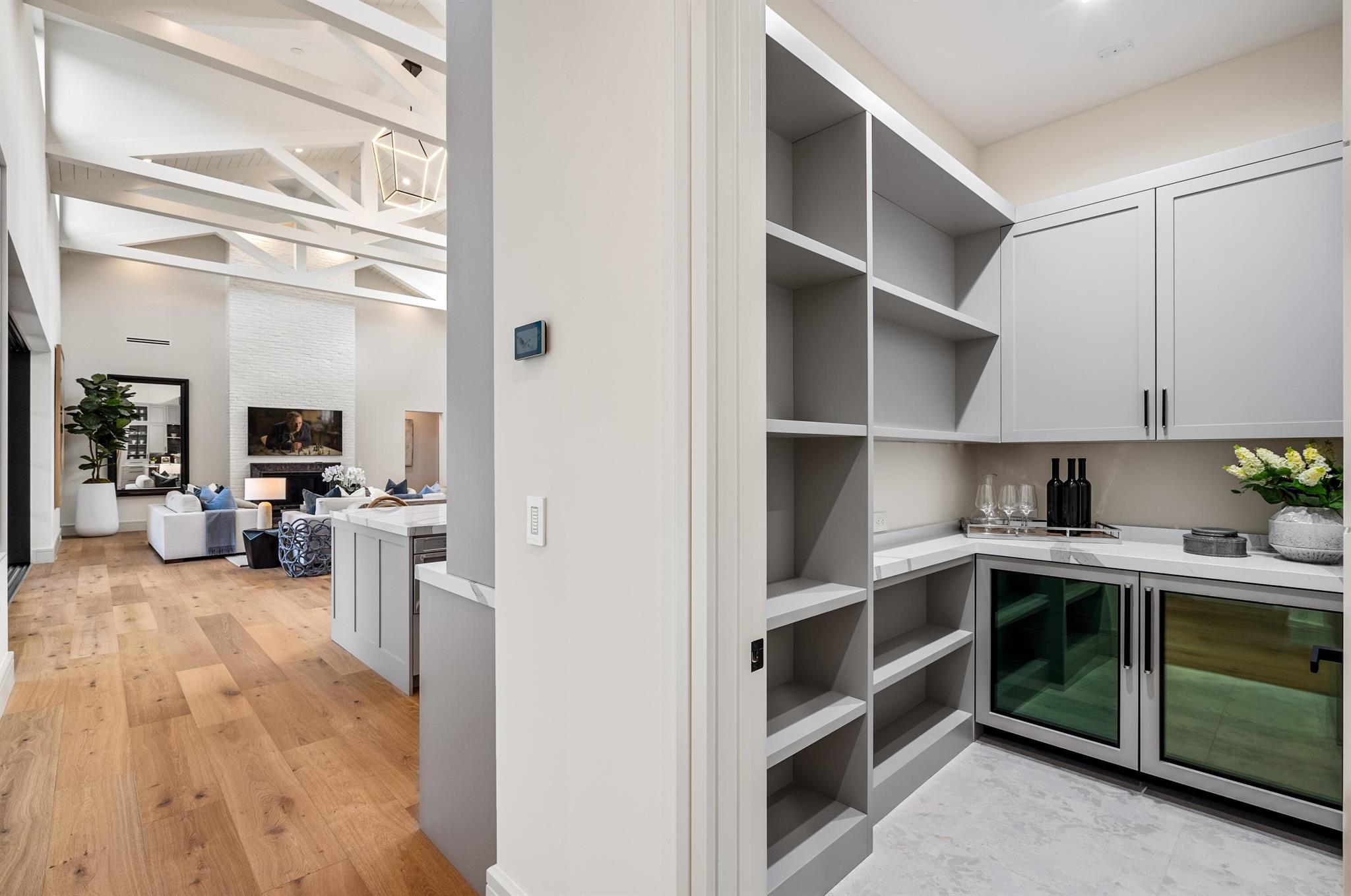 LAKEVIEW HEIGHTS UNIT 1 DELRAY - Residential