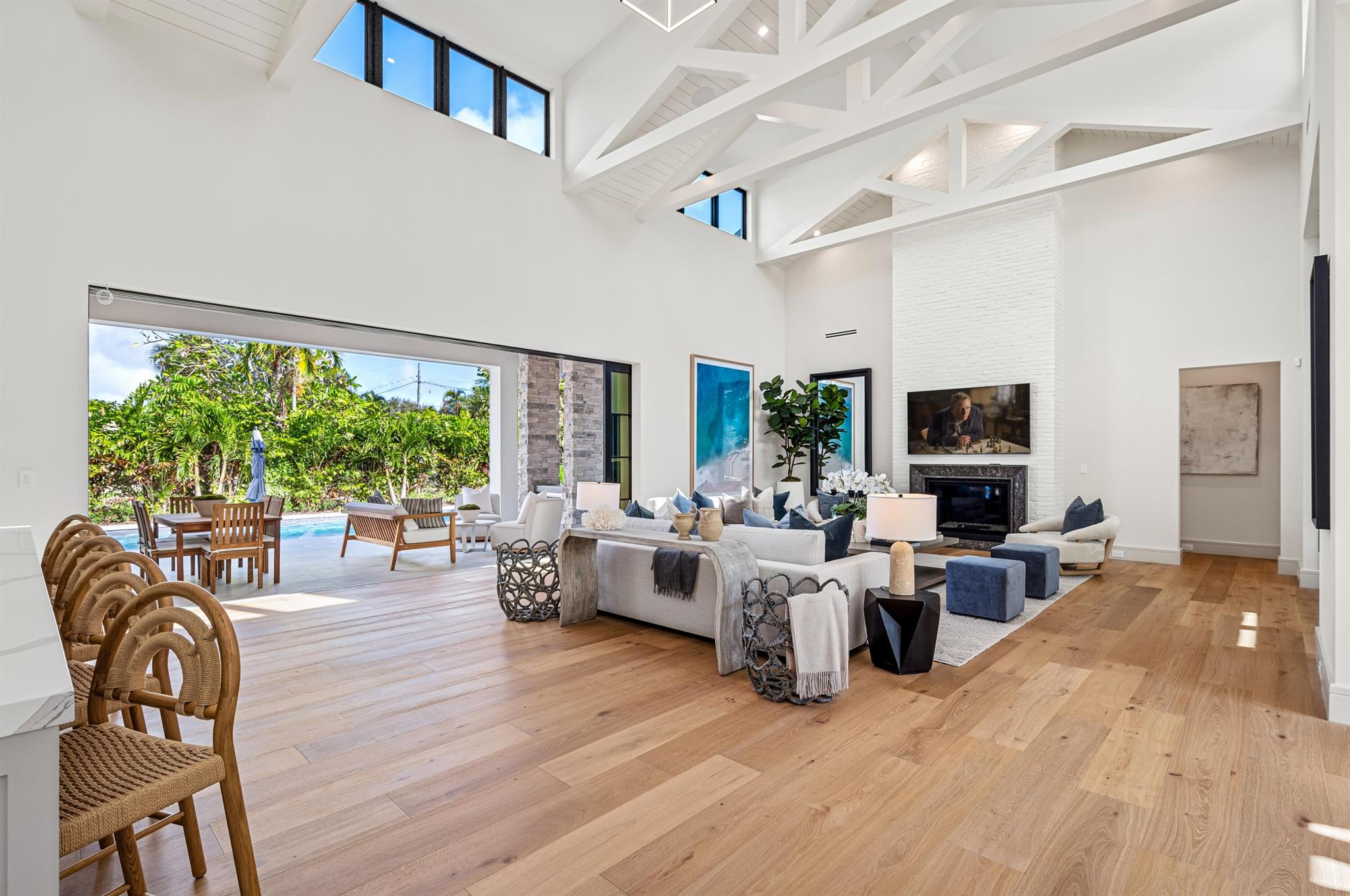 LAKEVIEW HEIGHTS UNIT 1 DELRAY - Residential