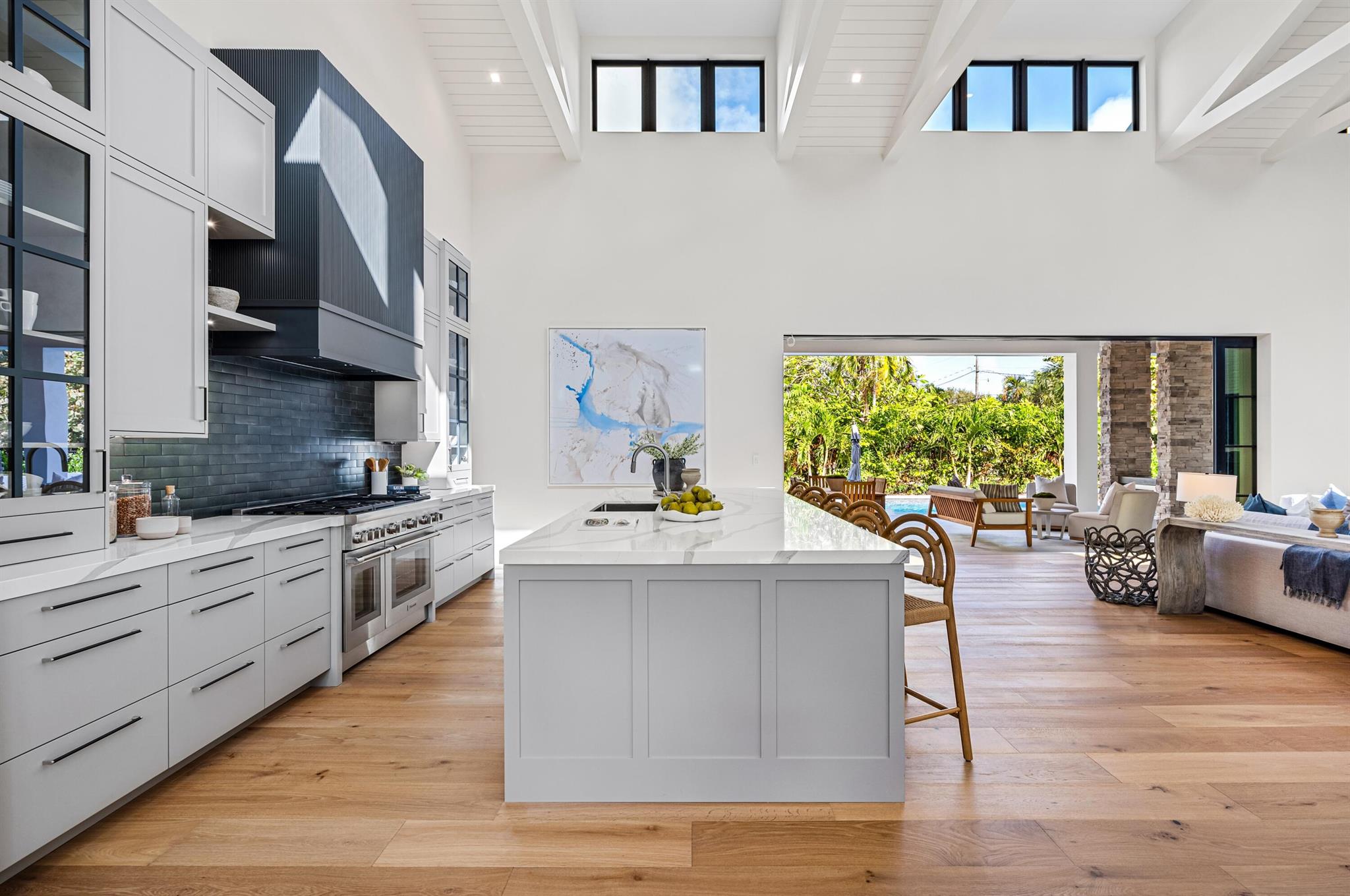 LAKEVIEW HEIGHTS UNIT 1 DELRAY - Residential