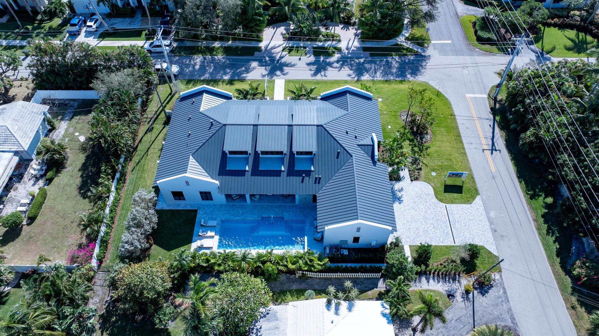 LAKEVIEW HEIGHTS UNIT 1 DELRAY - Residential