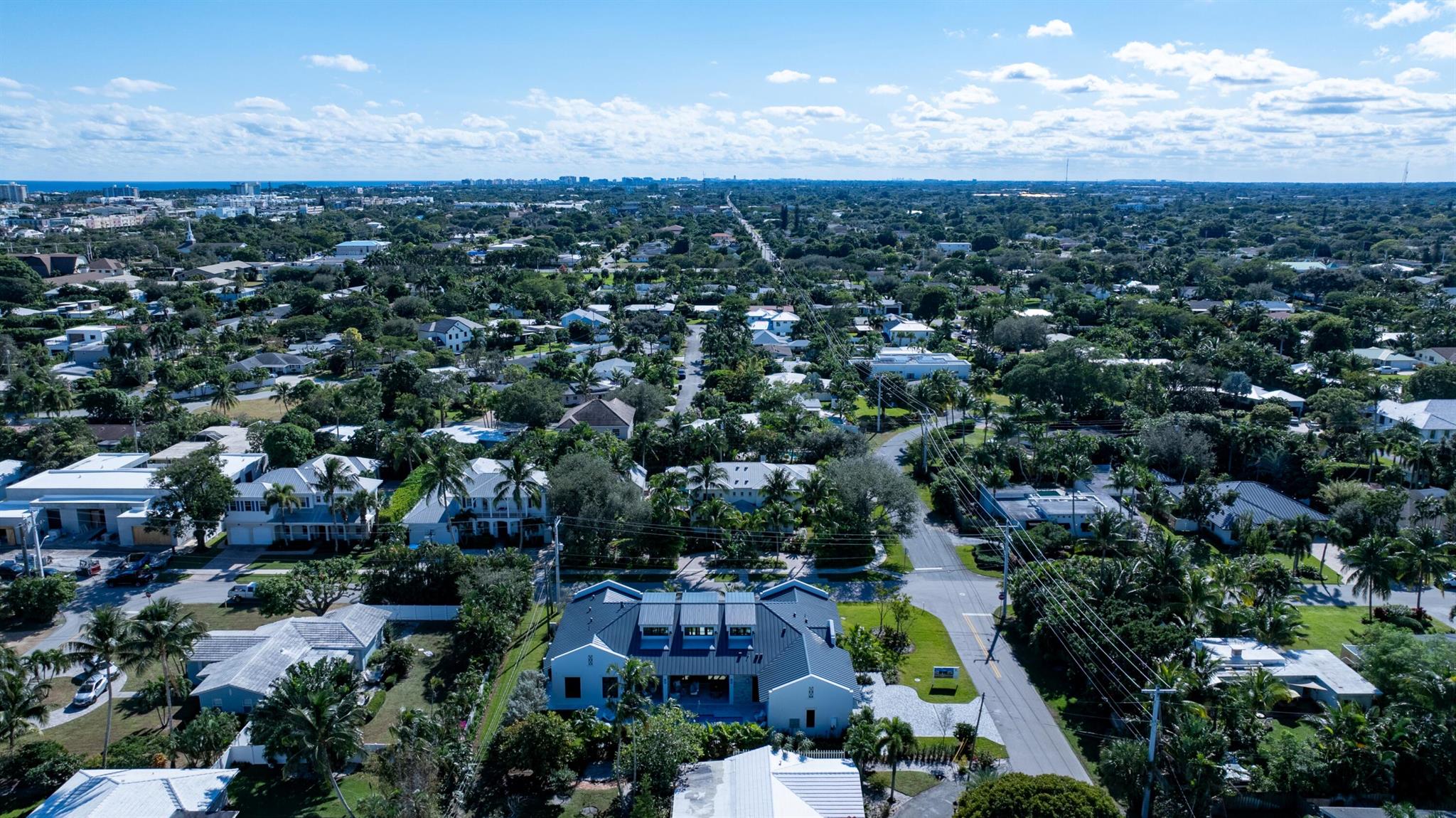 LAKEVIEW HEIGHTS UNIT 1 DELRAY - Residential