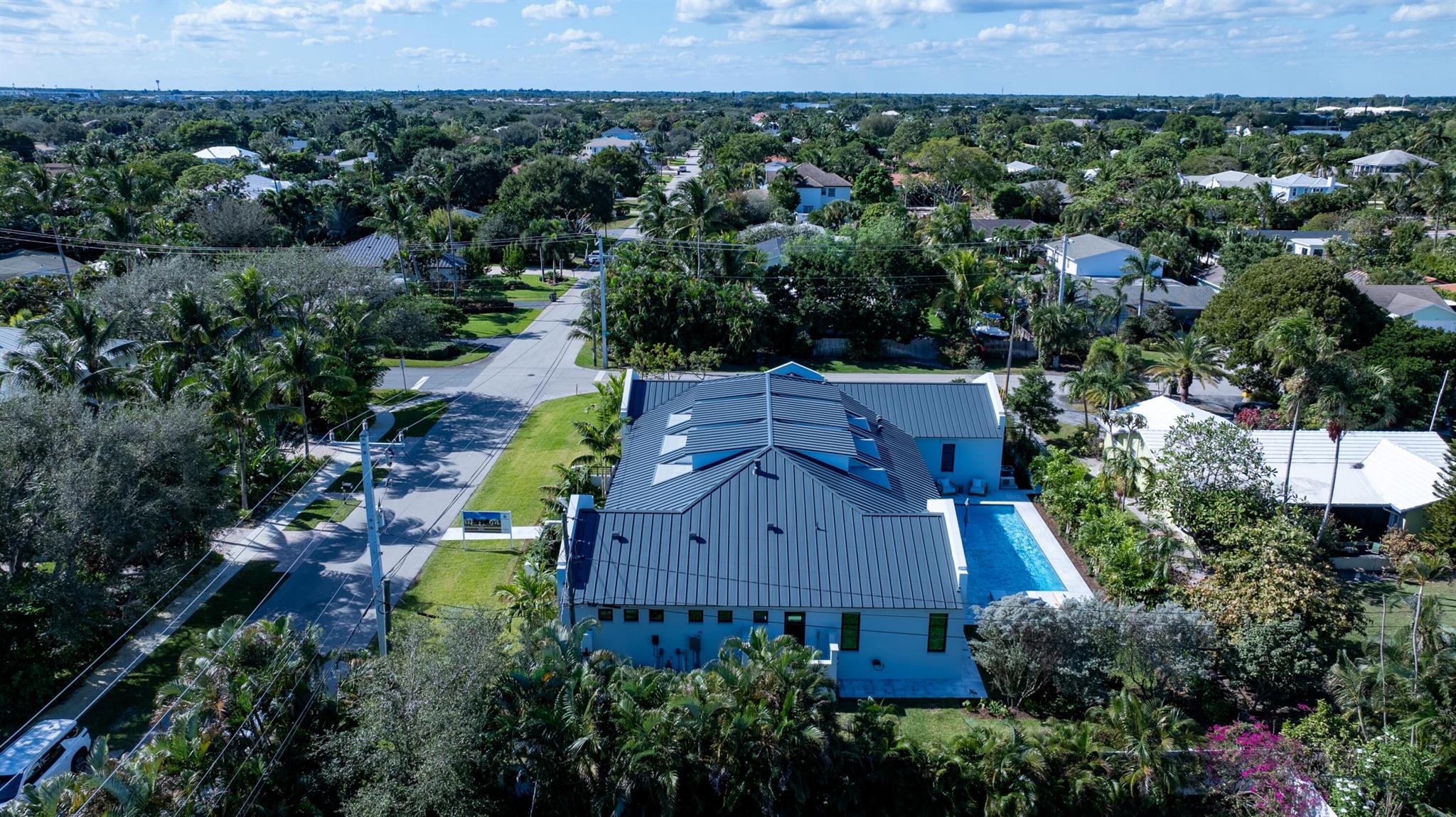 LAKEVIEW HEIGHTS UNIT 1 DELRAY - Residential