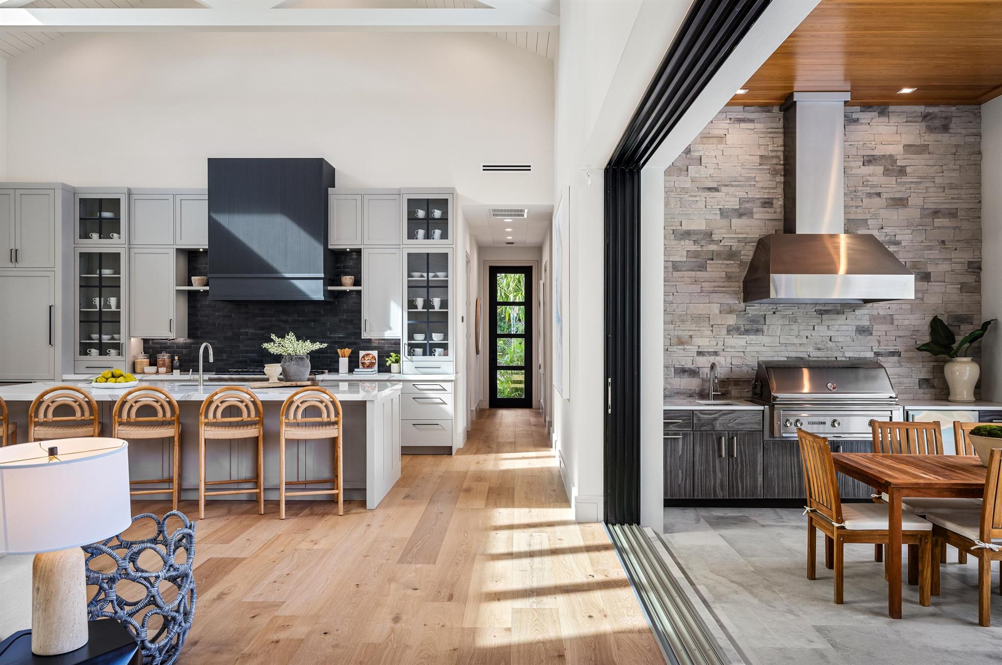LAKEVIEW HEIGHTS UNIT 1 DELRAY - Residential