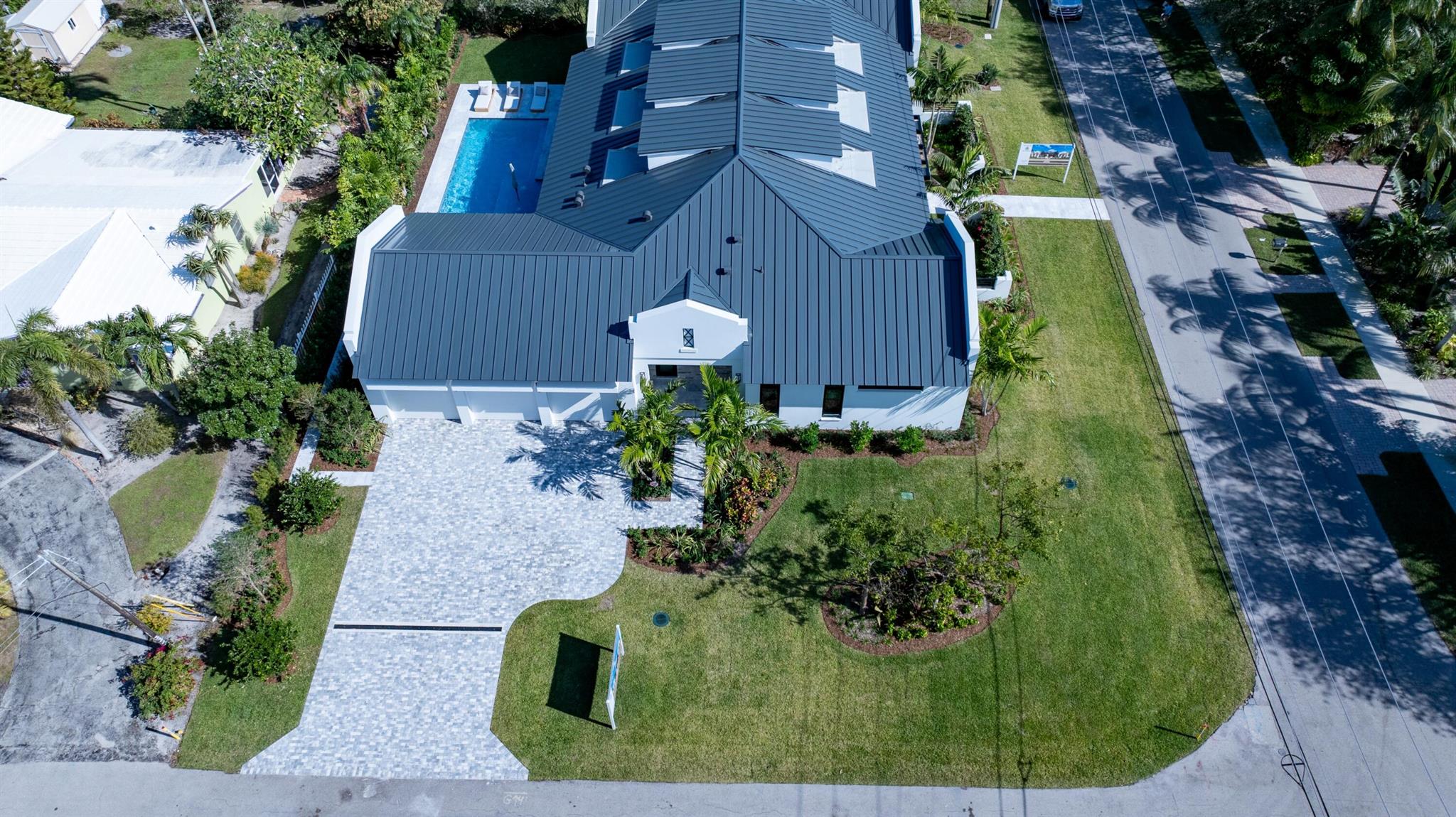 LAKEVIEW HEIGHTS UNIT 1 DELRAY - Residential
