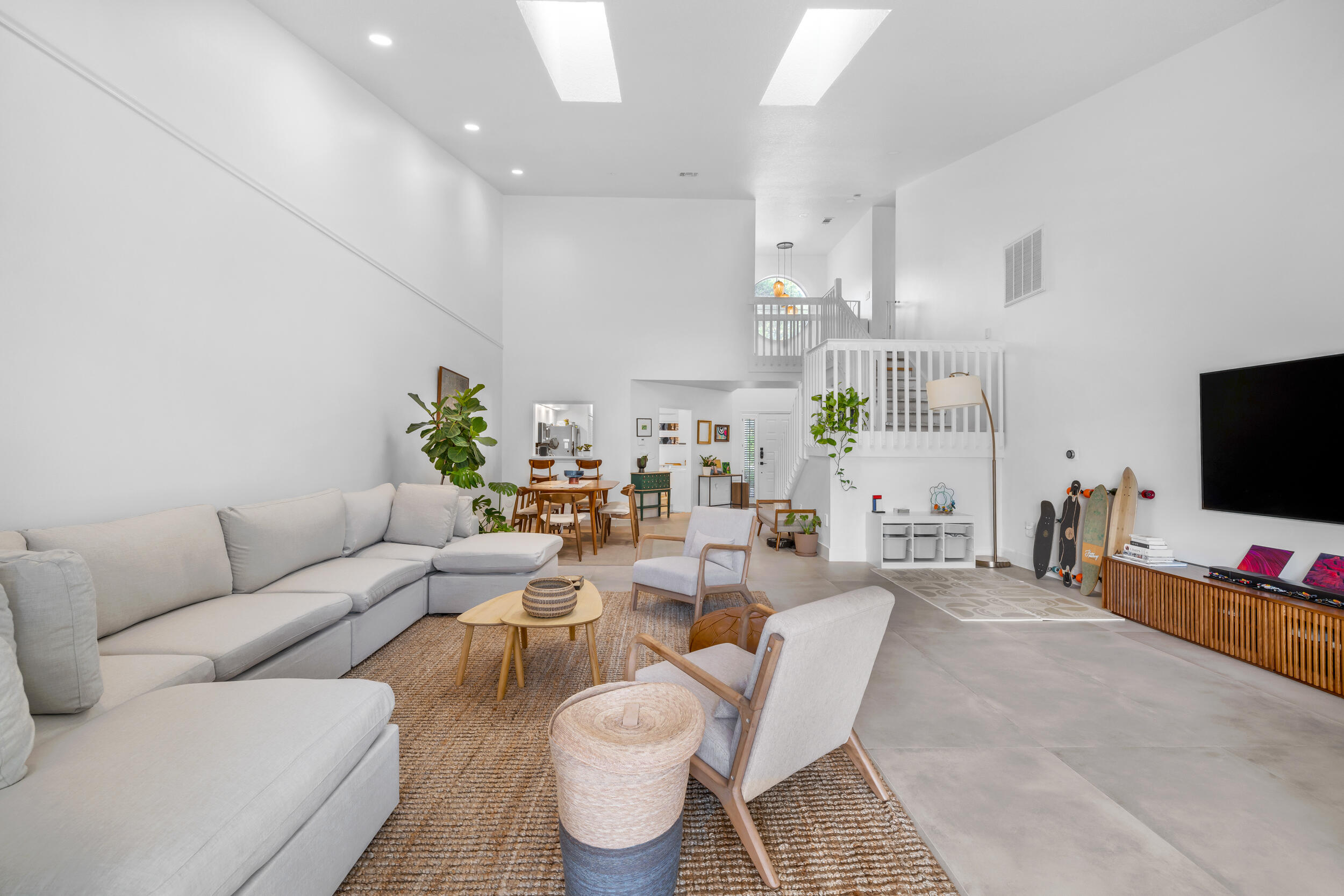 MISTY OAKS AT PALM-AIRE CONDO - Residential Lease