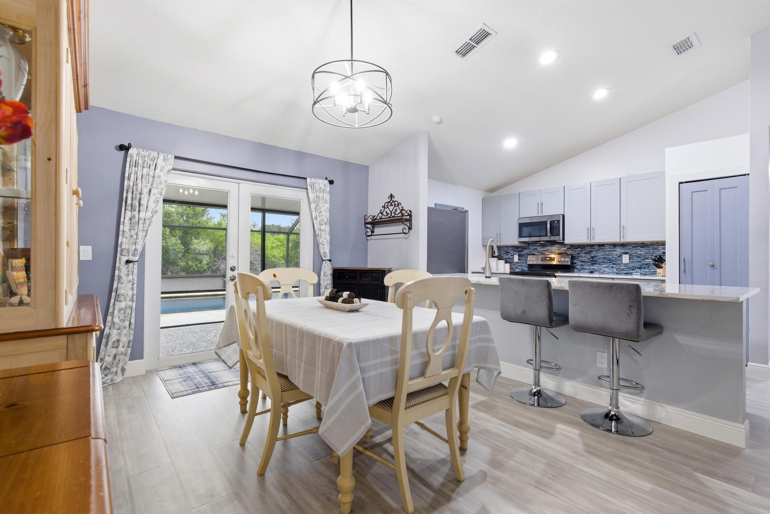 PORT ST LUCIE SECTION 18 - Residential