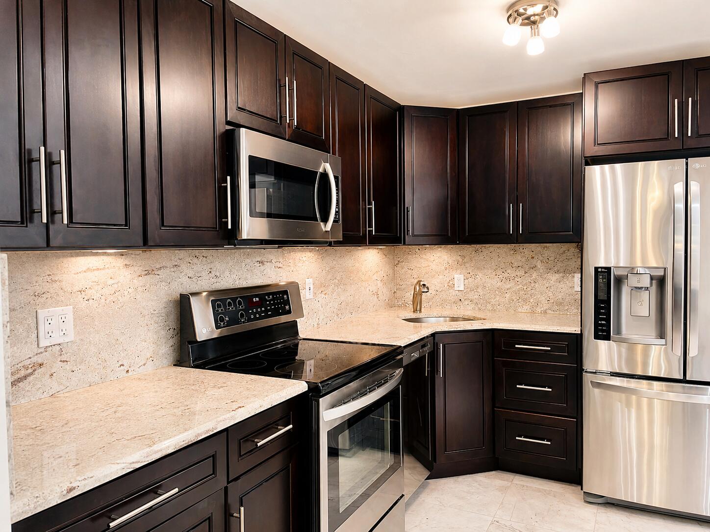 OMEGA CONDO NO 2 - Residential