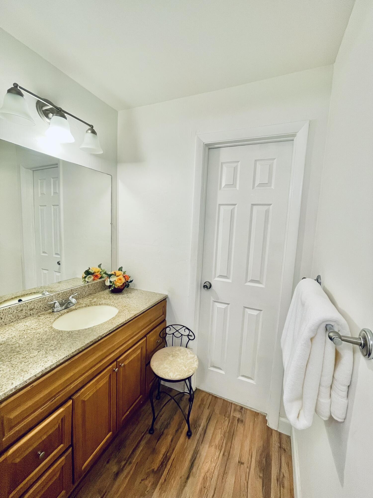 OMEGA CONDO NO 2 - Residential