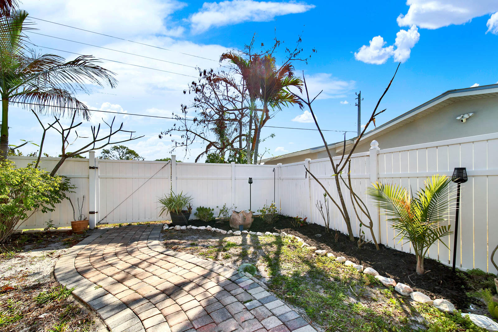 SAVANNA HIGHLANDS - Residential