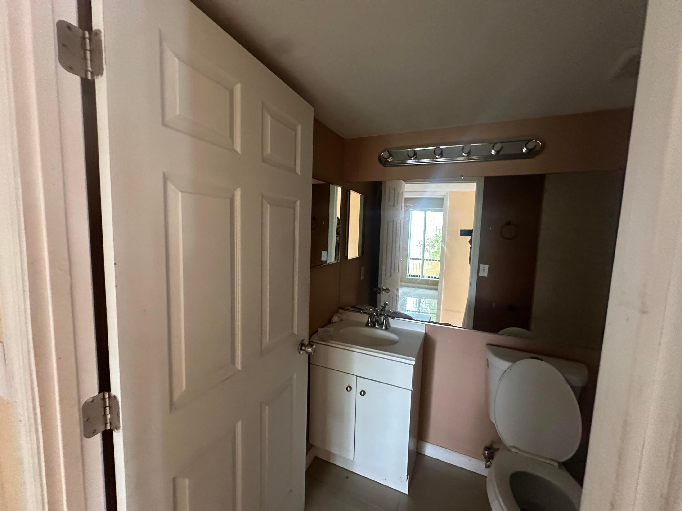 MISTY LAKE CONDO - Residential Lease