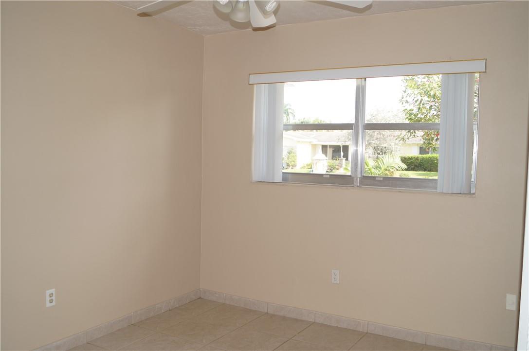 Pembroke Lakes Sec 1 76-4 - Residential