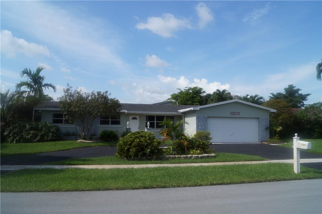 Pembroke Lakes Sec 1 76-4 - Residential